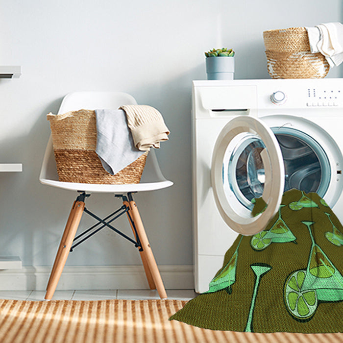 Machine Washable Transitional Green Rug in a Washing Machine, wshpat2925grn