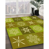 Patterned Dark Yellow Green Rug, pat293yw