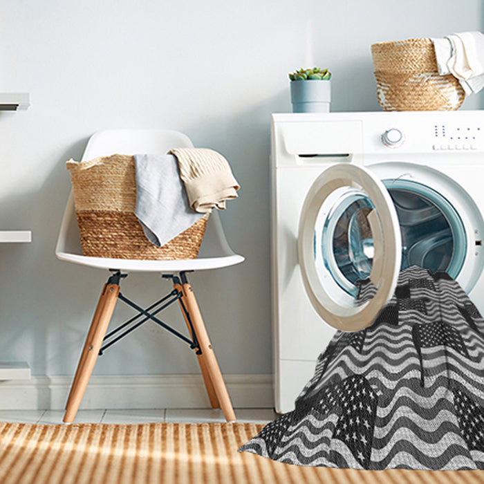 Machine Washable Transitional Cloud Gray Rug in a Washing Machine, wshpat2933gry