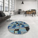 Round Patterned Northern Lights Blue Rug in a Office, pat2933lblu