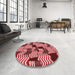 Round Patterned Light Coral Pink Rug in a Office, pat2933rd