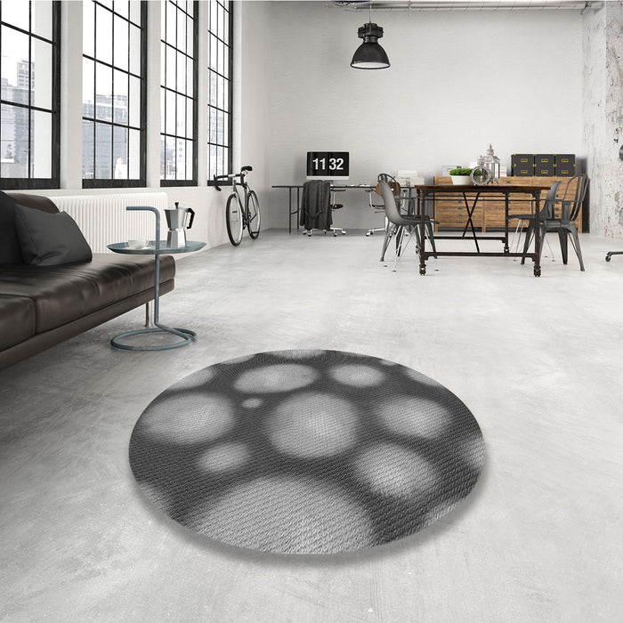 Round Patterned Dark Gray Rug in a Office, pat2964gry