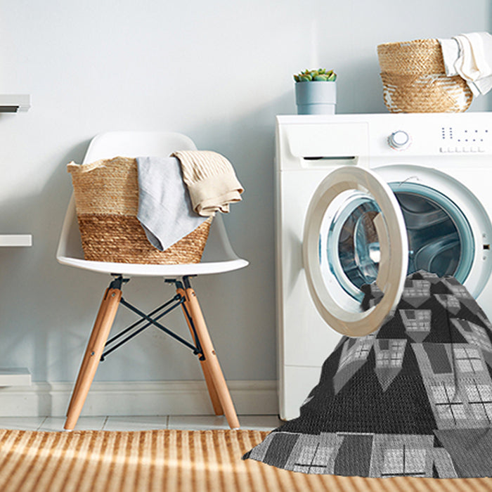 Machine Washable Transitional Cloud Gray Rug in a Washing Machine, wshpat2970gry