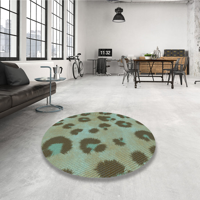 Round Patterned Dark Sea Green Rug in a Office, pat2974lblu