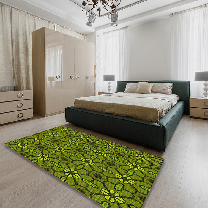 Round Machine Washable Transitional Pistachio Green Rug in a Office, wshpat2983yw