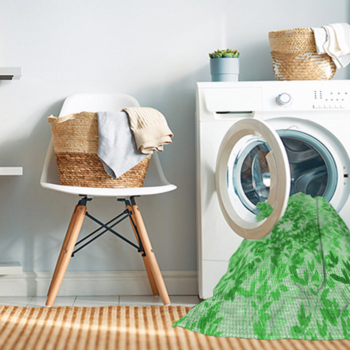 Machine Washable Transitional Green Rug in a Washing Machine, wshpat2989grn