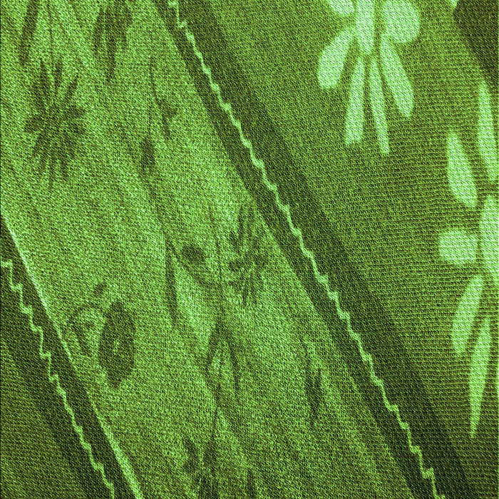 Machine Washable Transitional Green Rug, wshpat299grn