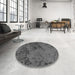 Round Patterned Gray Rug in a Office, pat2990gry