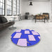 Round Patterned Mauve Purple Rug in a Office, pat2993pur