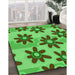 Patterned Seaweed Green Rug in Family Room, pat3001grn