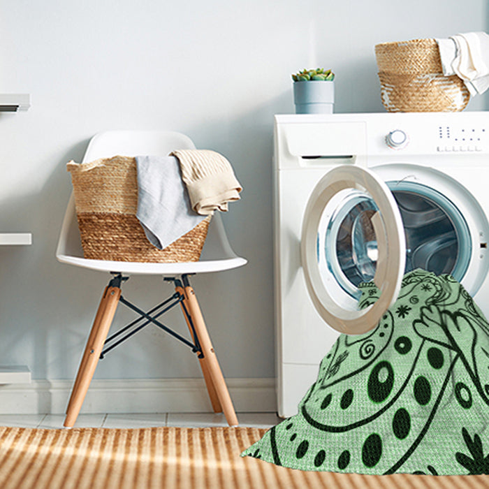 Machine Washable Transitional Mint Green Rug in a Washing Machine, wshpat3004grn