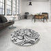 Round Patterned Platinum Gray Rug in a Office, pat3004gry
