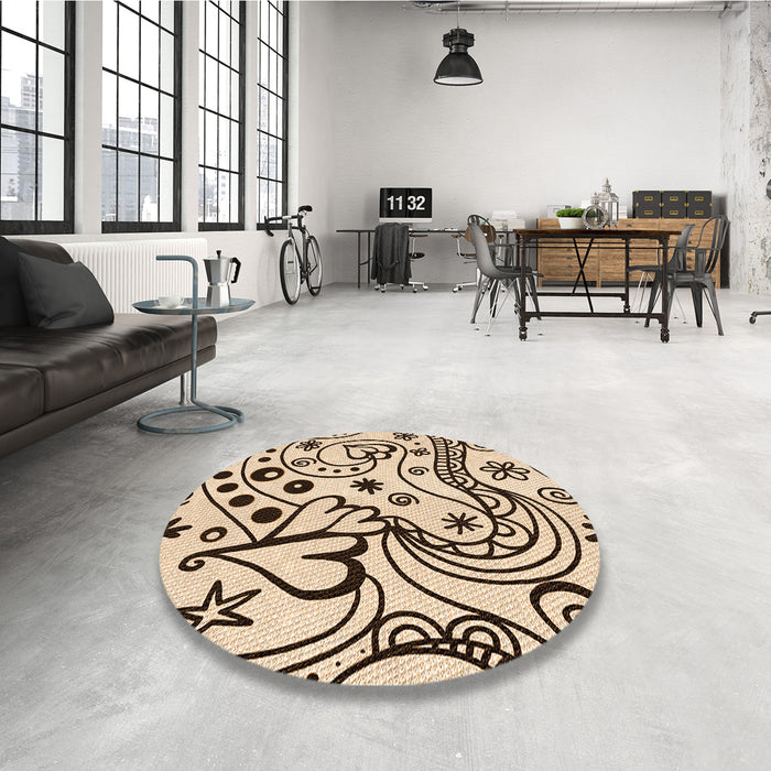 Round Patterned Saddle Brown Rug in a Office, pat3004org