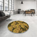 Round Patterned Yellow Rug in a Office, pat3009org