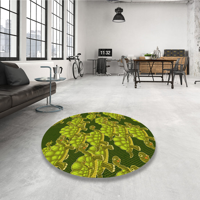 Round Patterned Green Rug in a Office, pat3009yw