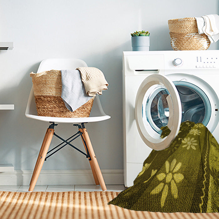 Round Machine Washable Transitional Brown Rug in a Office, wshpat301yw