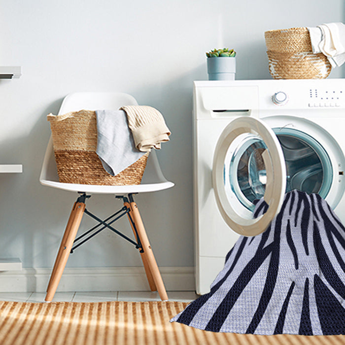 Machine Washable Transitional Night Blue Rug in a Washing Machine, wshpat3010blu