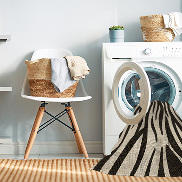 Machine Washable Transitional Deep Peach Orange Rug in a Washing Machine, wshpat3010brn