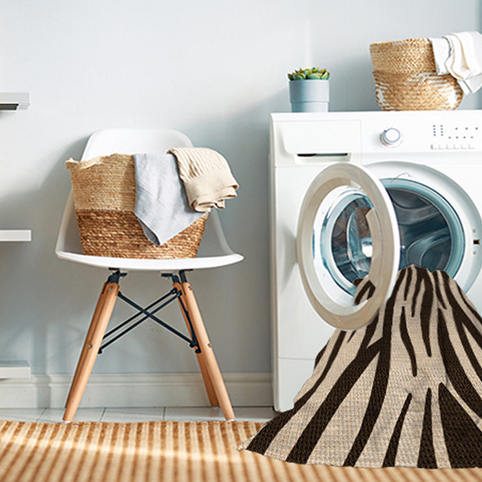 Machine Washable Transitional Night Red Rug in a Washing Machine, wshpat3010org