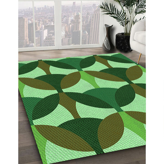 Patterned Dark Forest Green Rug in Family Room, pat3021grn