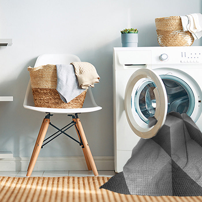 Machine Washable Transitional Black Rug in a Washing Machine, wshpat3025gry