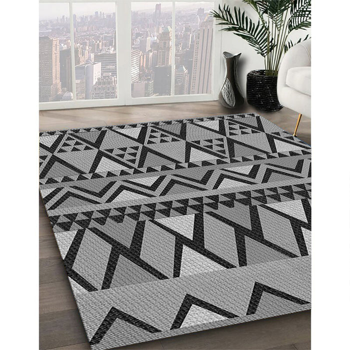 Machine Washable Transitional Black Rug in a Family Room, wshpat3029gry