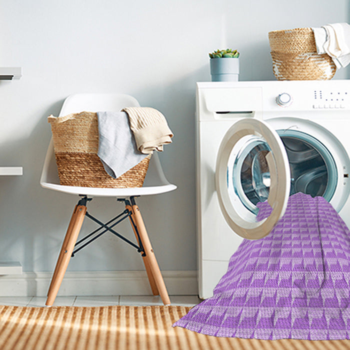 Machine Washable Transitional Blossom Pink Rug in a Washing Machine, wshpat3031pur