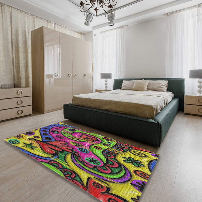 Patterned Green Modern Rug in a Bedroom, pat3034