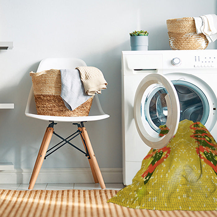 Machine Washable Transitional Bright Gold Yellow Rug in a Washing Machine, wshpat3058yw