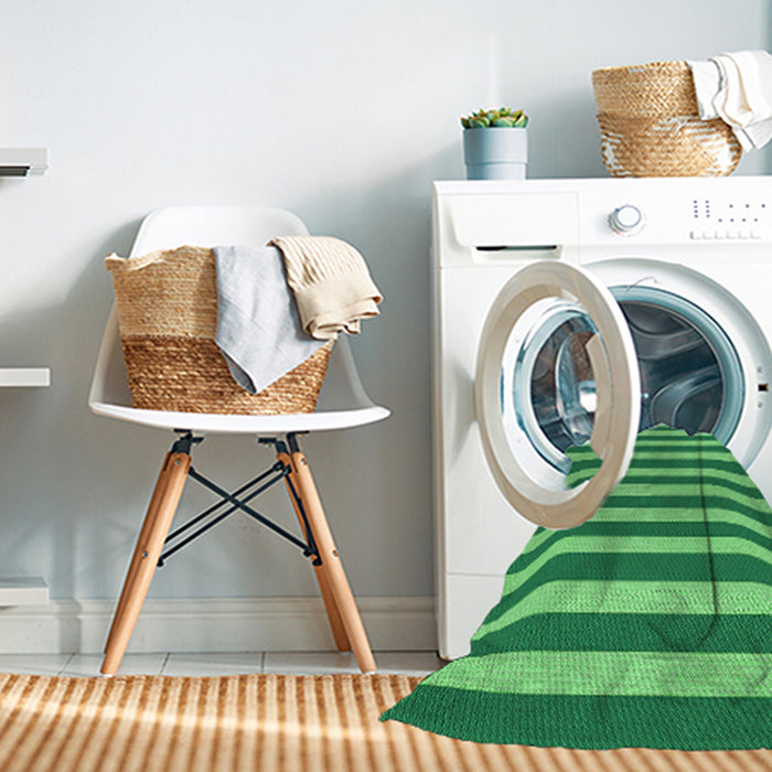Machine Washable Transitional Green Rug in a Washing Machine, wshpat306grn