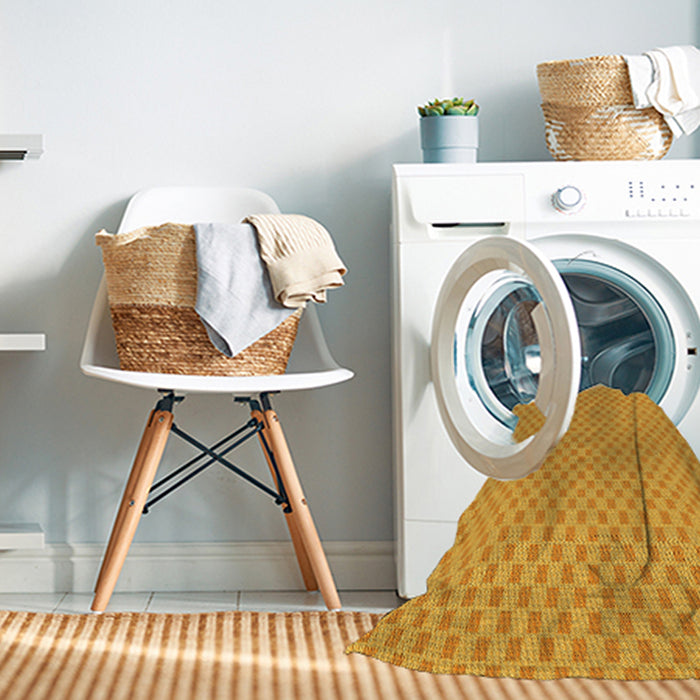 Machine Washable Transitional Neon Orange Rug in a Washing Machine, wshpat3063yw