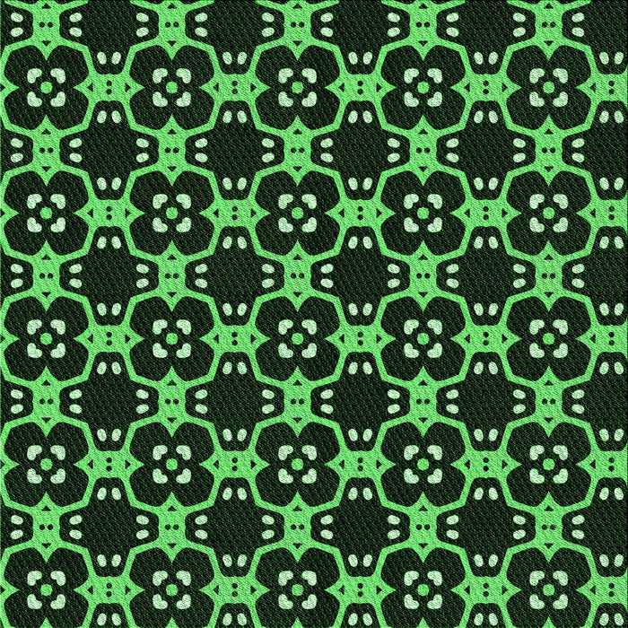 Round Patterned Black Rug, pat3076grn