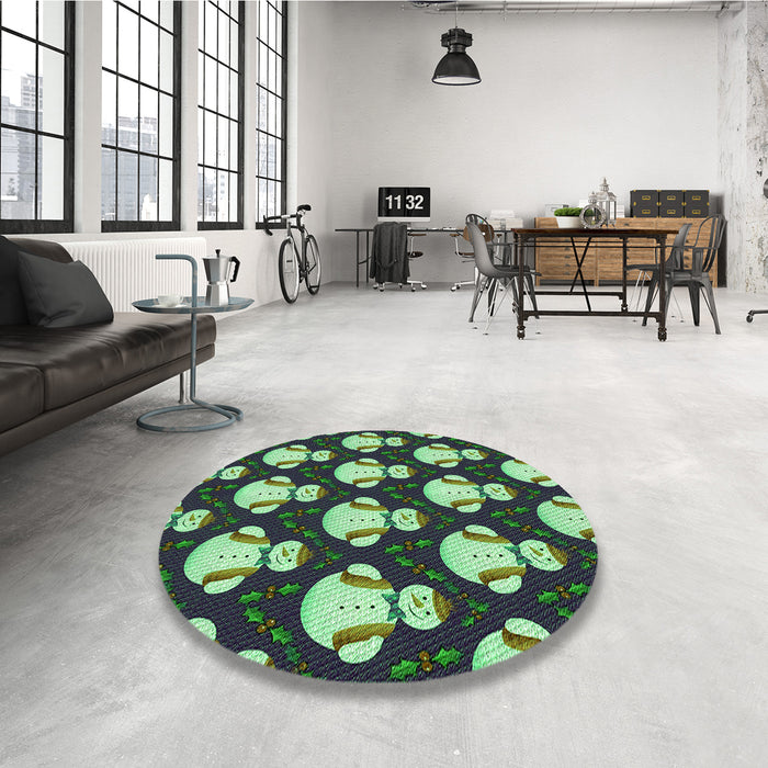 Round Patterned Gunmetal Green Rug in a Office, pat3088grn