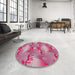 Round Patterned Pink Novelty Rug in a Office, pat3092