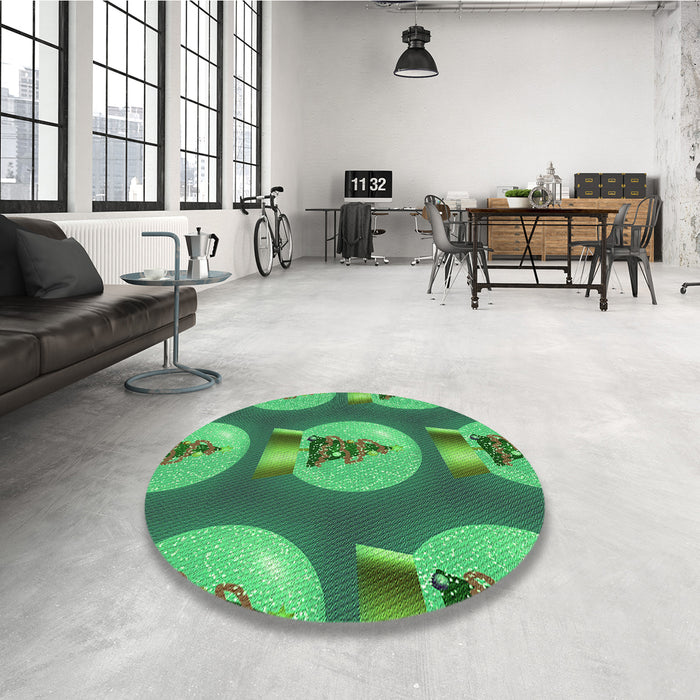 Round Patterned Medium Forest Green Rug in a Office, pat3095grn