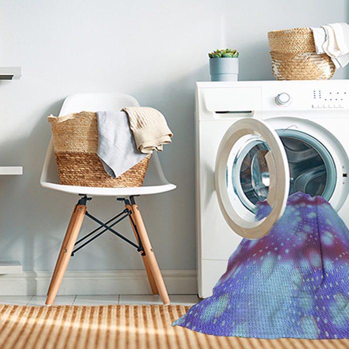 Machine Washable Transitional Crystal Blue Rug in a Washing Machine, wshpat3097lblu