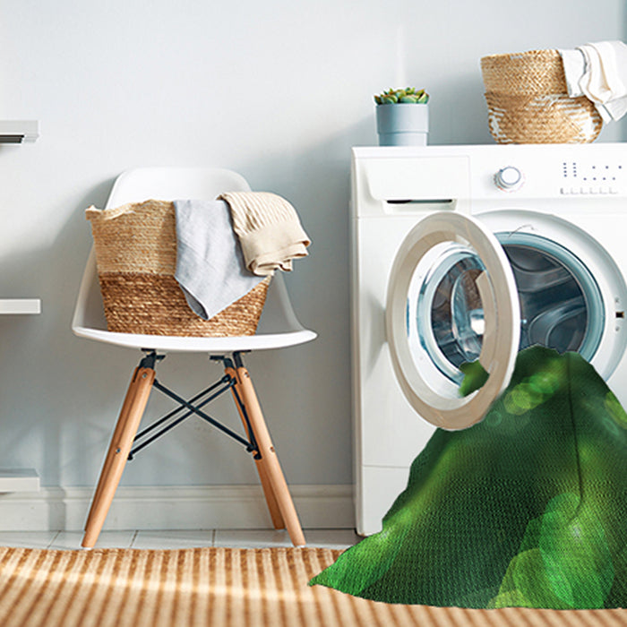 Machine Washable Transitional Deep Emerald Green Rug in a Washing Machine, wshpat3101grn