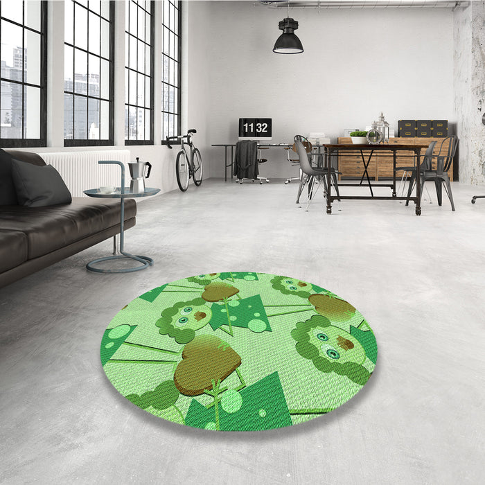 Round Patterned Dark Lime Green Rug in a Office, pat3108grn