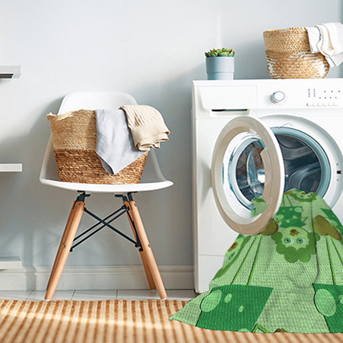 Machine Washable Transitional Dark Lime Green Rug in a Washing Machine, wshpat3108grn