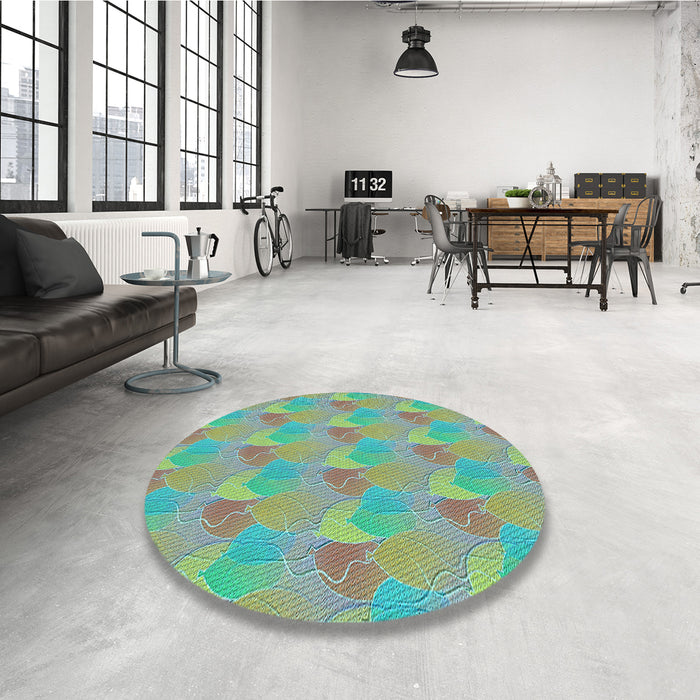Round Patterned Khaki Green Rug in a Office, pat3110lblu
