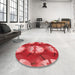 Round Patterned Red Rug in a Office, pat3111rd