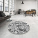 Round Patterned Silver Gray Rug in a Office, pat3118gry