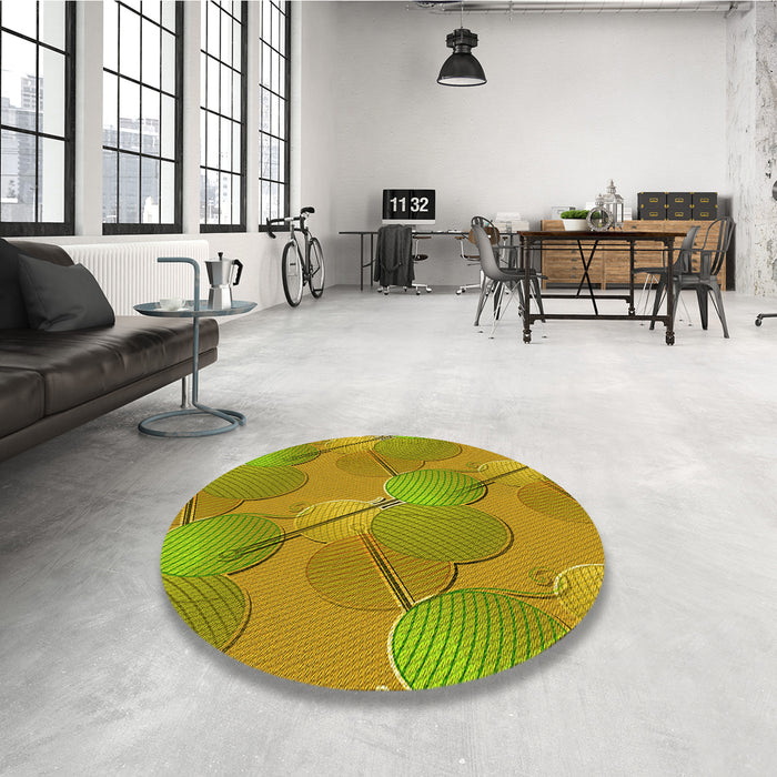 Round Patterned Brown Rug in a Office, pat3119yw