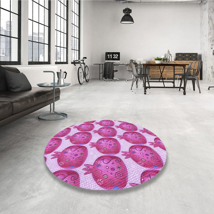 Round Patterned Violet Purple Rug in a Office, pat3120pur