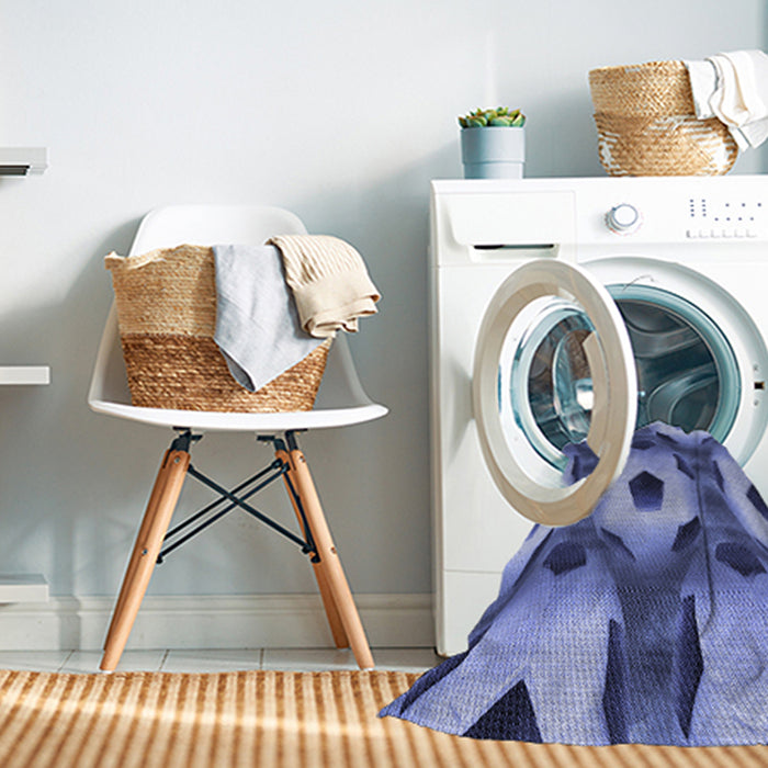 Machine Washable Transitional Denim Blue Rug in a Washing Machine, wshpat3121blu