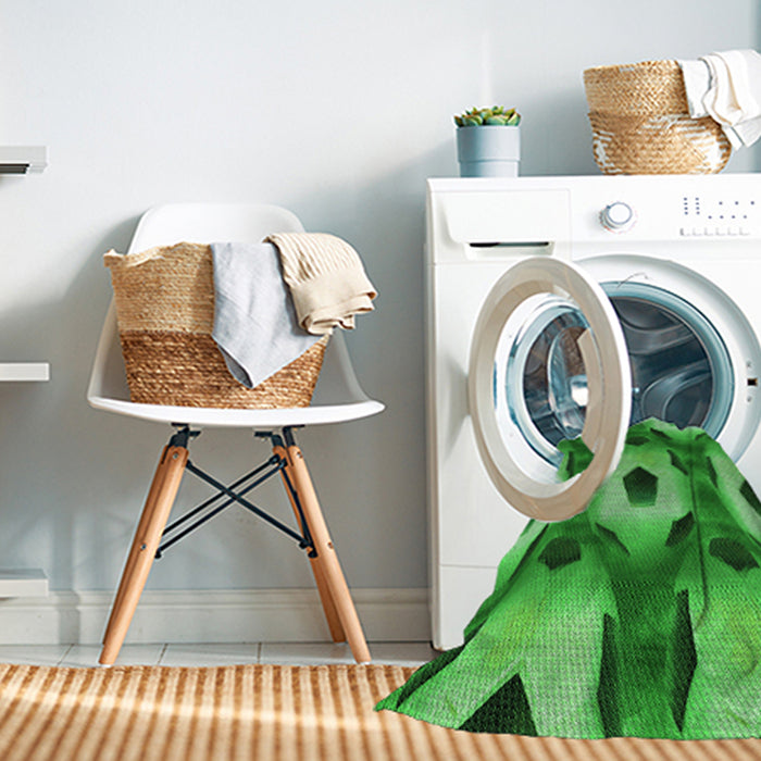 Machine Washable Transitional Green Rug in a Washing Machine, wshpat3121grn