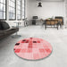 Round Patterned Baby Pink Rug in a Office, pat3136rd