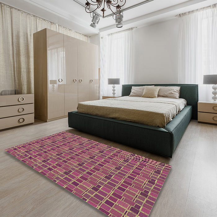 Patterned Burnt Pink Rug in a Bedroom, pat314brn