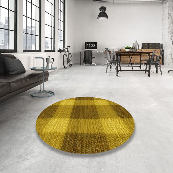 Round Patterned Dark Bronze Brown Rug in a Office, pat3141yw