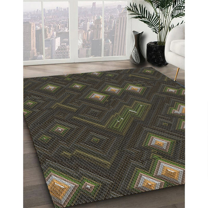 Patterned Mid Gray Novelty Rug in Family Room, pat3143